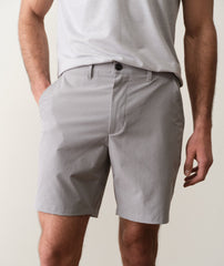 7" Hybrid Short